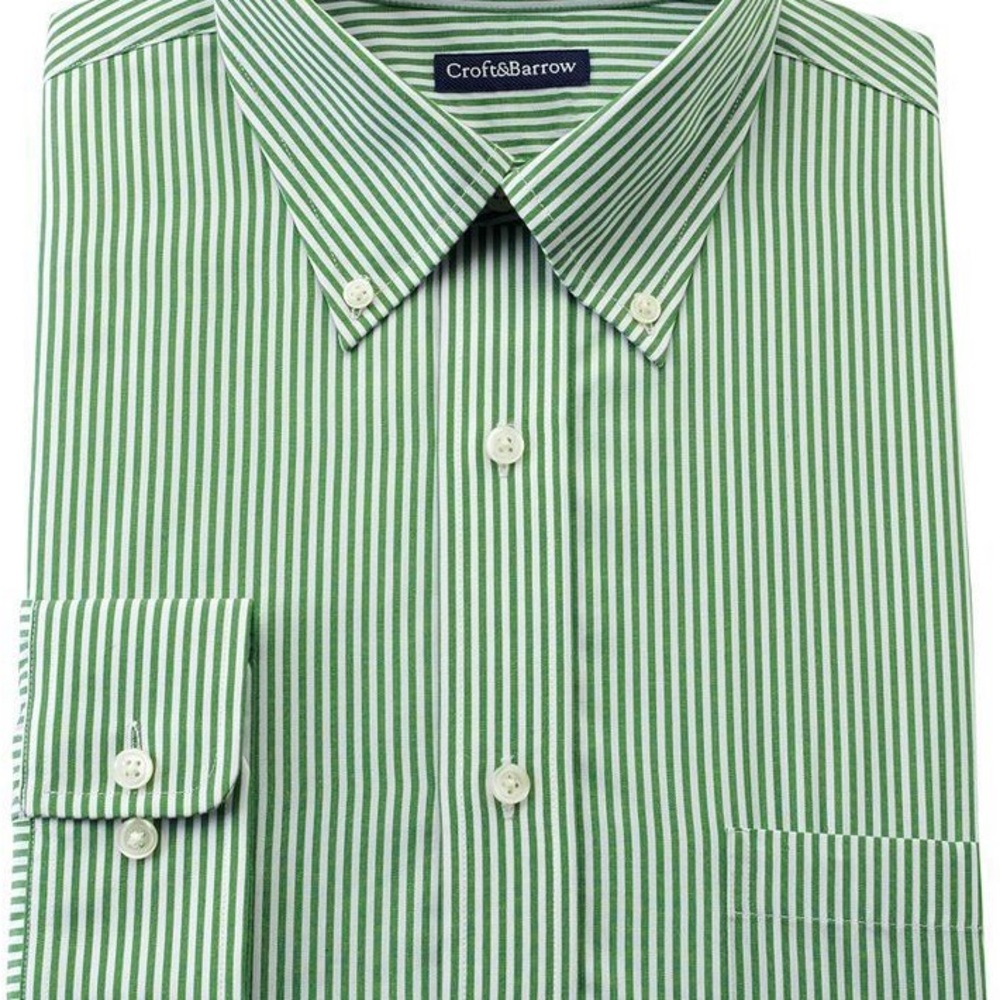 Croft & Barrow Men's Shirt in Green and White Stripes